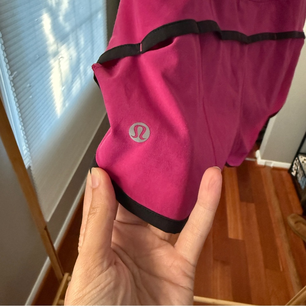 Lululemon | Run: Speed Shorts | Raspberry/Blooming Pixie | Size 6 - Picture 11 of 11